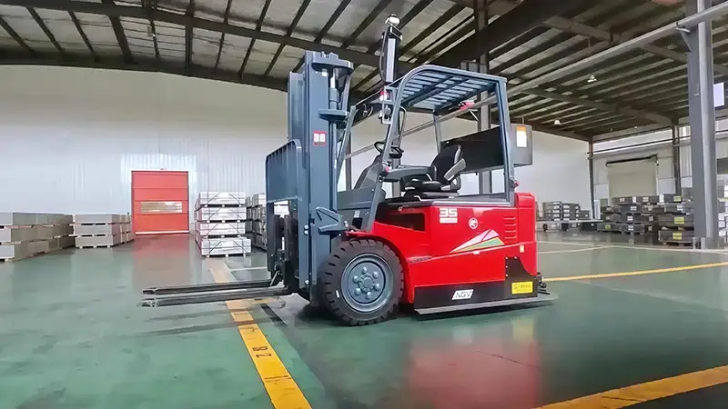 Montacargas AGV (vehículo guiado automáticamente)