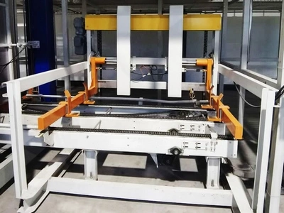Apilador y dispensador automático de palets